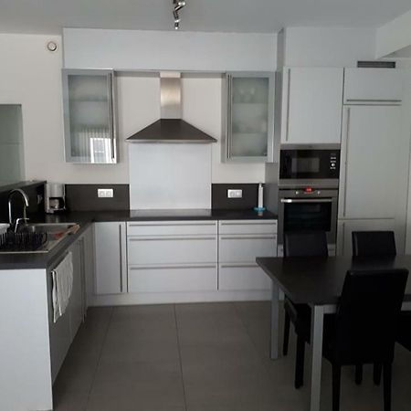 Residentie Koen Apartment Остенде Екстериор снимка